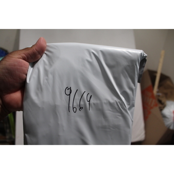 Levi's Women Tan Chino Pants 524 Skinny Casual Size 32 - Picture 8 of 8